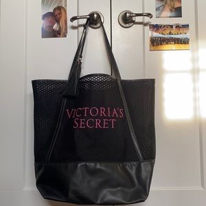 victoria’s secret tote